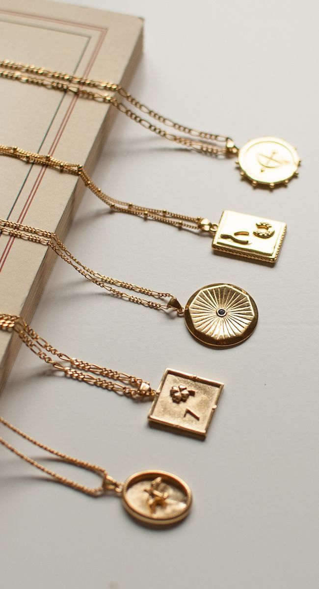 Collares