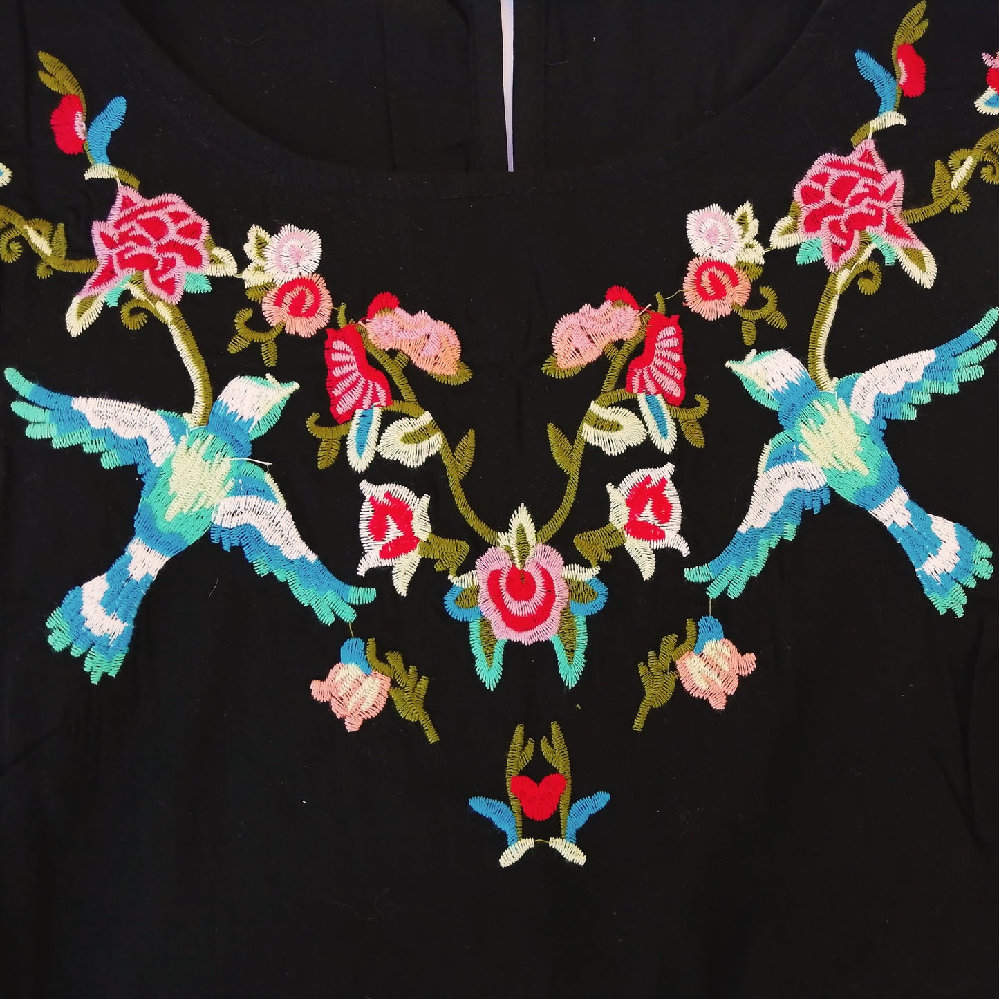 Blusa Modelo Colibri